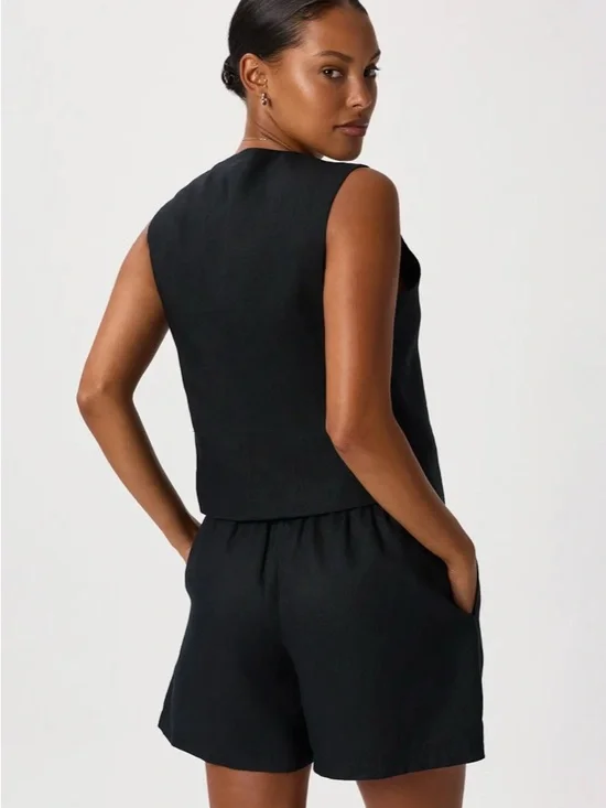 Quince European Sleeveless V-Neck Button Front Black Linen Vest - Picture 5 of 8